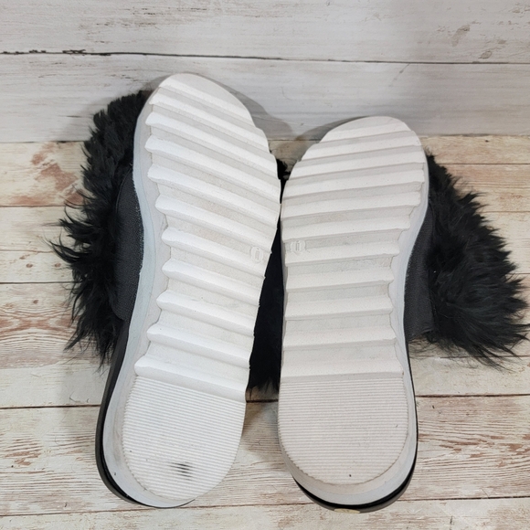 Ariana Bohling Suri alpaca slide sandals - Picture 8 of 12